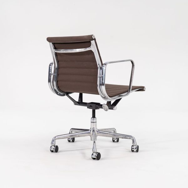 2010s Eames Aluminum Group Management Desk Chair by Ray and Charles Eames for Herman Miller in Brown Fabric For Sale