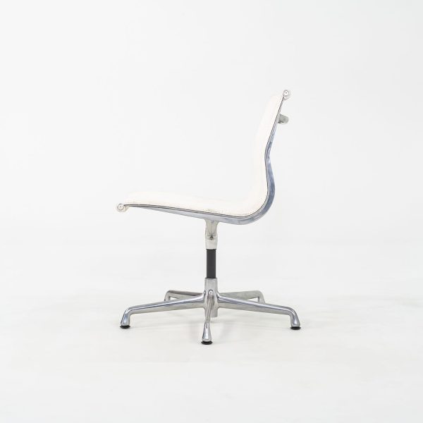 2003 Herman Miller Eames Aluminum Group Side Chair with Antler Base in White Mesh 4x Available Fashion