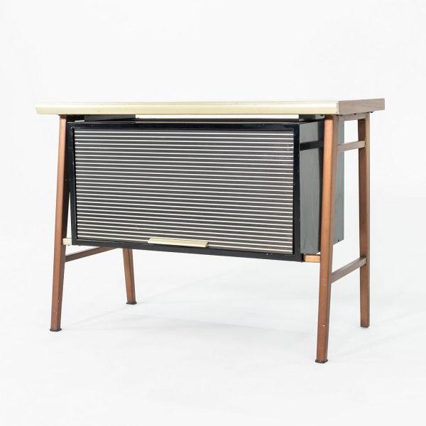 C. 1958 Gordon Bunshaft of SOM   Alcoa   GF Studios Italic Credenza   Cabinet for General Fireproofing Co. 41 inch For Cheap