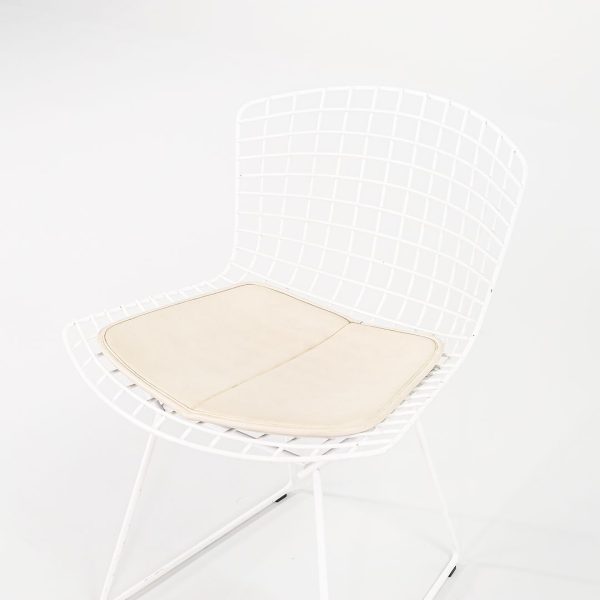 2010s Knoll Bertoia Side Chair, Model 420c by Harry Bertoia for Knoll Steel, Powdercoat, Vinyl Online now