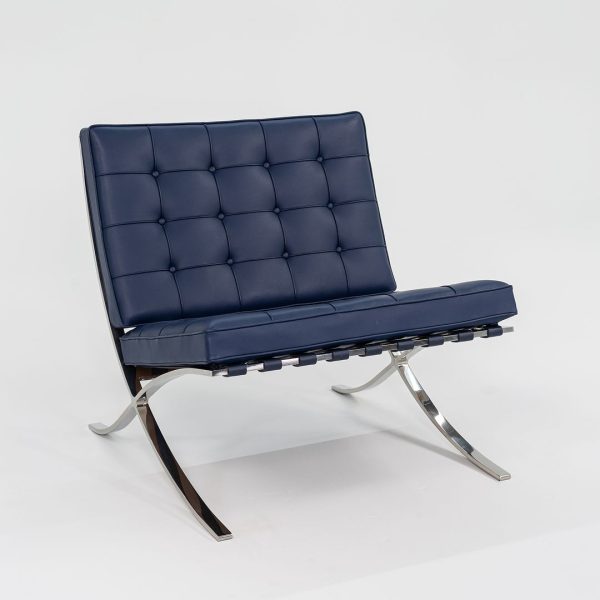 2016 Barcelona Chair, Model 250LS by Lilly Reich and Mies van der Rohe for Knoll in Blue Leather and Stainless Online Sale