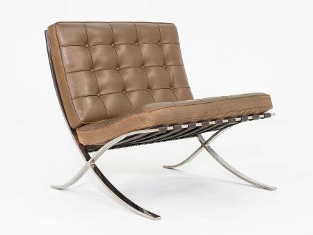 1990 Mies van der Rohe for Knoll Barcelona Lounge Chair in Tan Leather with Polished Stainless Frame Online Sale