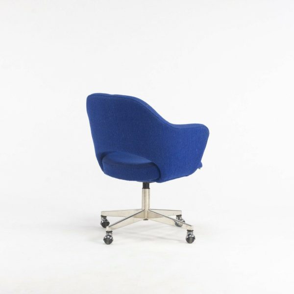 1974 Eero Saarinen for Knoll Rolling Executive Office Chair Original Blue Fabric Fashion