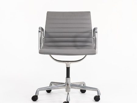 2010s Eames Aluminum Group Management Desk Chair by Ray and Charles Eames for Herman Miller in Grey Leather For Sale