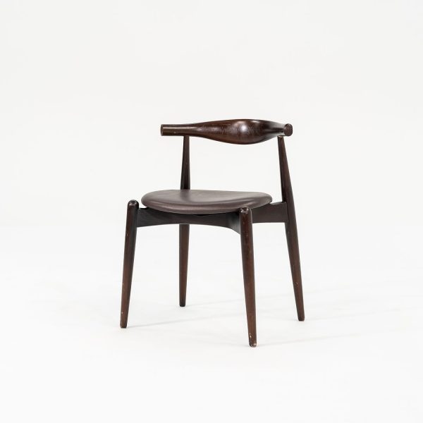 2007 Set of Six CH20 Elbow Dining Chairs by Hans Wegner for Carl Hansen in Stained Oak Fashion