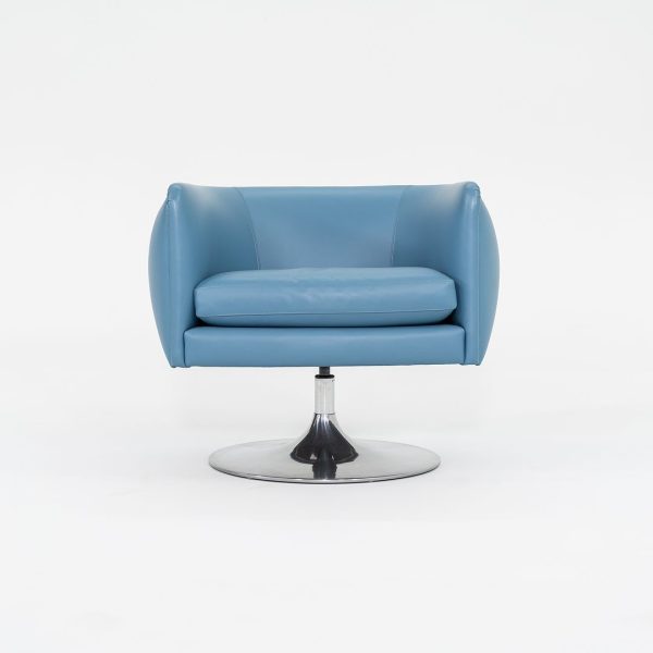 2010s D Urso Swivel Chair, Model 2165 by Joe D Urso for Knoll in Blue Leather 6x Available For Sale