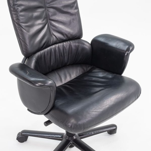 1998 Executive Chair HC 150 by Geoff Hollington for Herman Miller in Black Leather 12+ Available For Sale