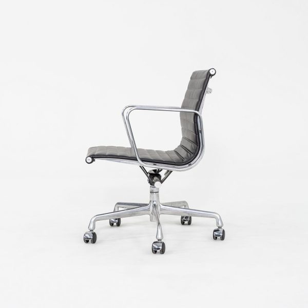 2010s Herman Miller Eames Aluminum Group Management Desk Chair in Black Leather 7x Available Cheap