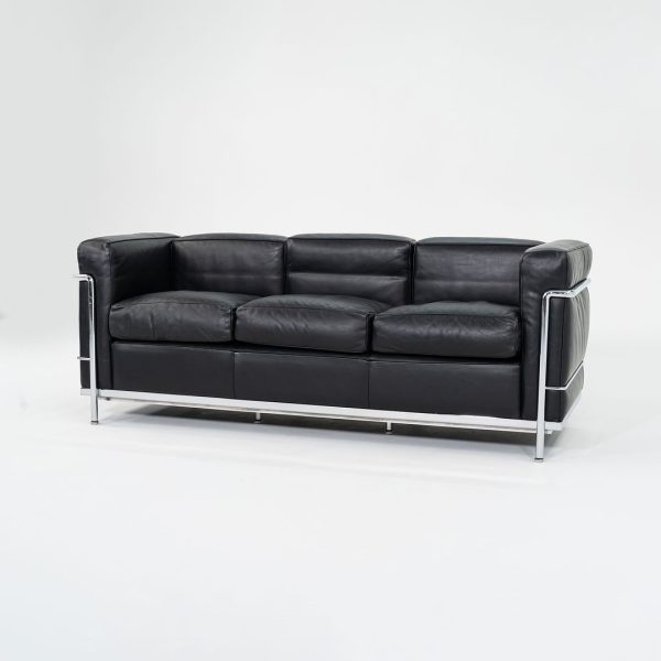 2010s LC2 3-Seat Sofa by Le Corbusier, Pierre Jeanneret, Charlotte Perriand for Cassina in Black Leather and Chrome Discount