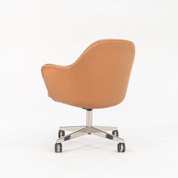 1979 Saarinen Executive Chair, Model 68S by Eero Saarinen for Knoll in Tan Leather Sale