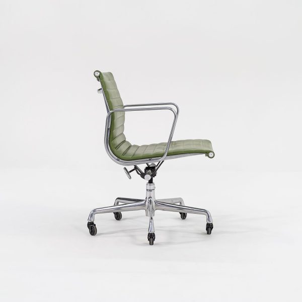 2007 Eames Aluminum Group Management Desk Chair by Charles and Ray Eames for Herman Miller in Green Leather Sets Available Hot on Sale