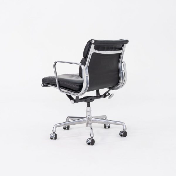 1990s Herman Miller Eames Soft Pad Management Desk Chair in Black Leather 5x Available Sale