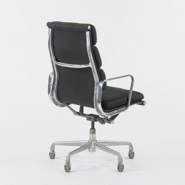 1985 Black Fabric Eames Aluminum Group Soft Pad Executive High Back Desk Chair Sale