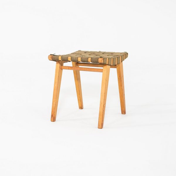 C. 1946 Jens Risom for Knoll Stool 667-W with Original Label Online Sale