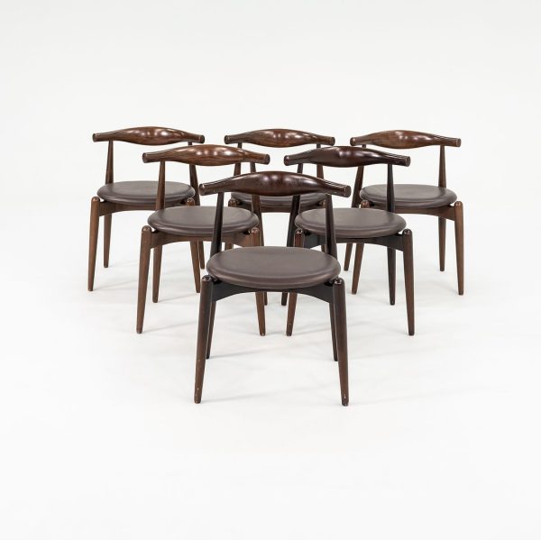 2007 Set of Six CH20 Elbow Dining Chairs by Hans Wegner for Carl Hansen in Stained Oak Fashion