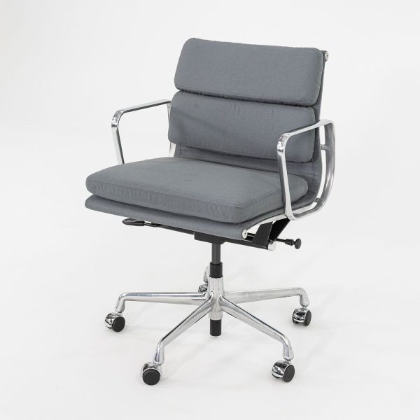 2010s Soft Pad Management Chair, EA435 by Ray and Charles Eames for Herman Miller in Grey Fabric Sale