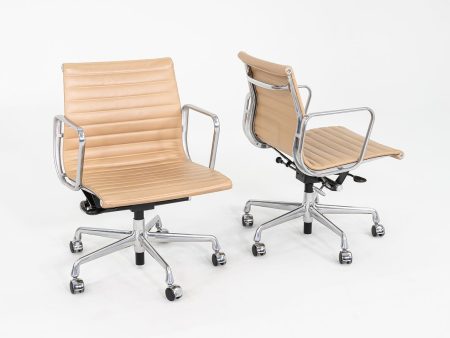 2014 Herman Miller Eames Aluminum Group Management Desk Chairs in Beige Leather with Pneumatic Base 12+ Available Supply