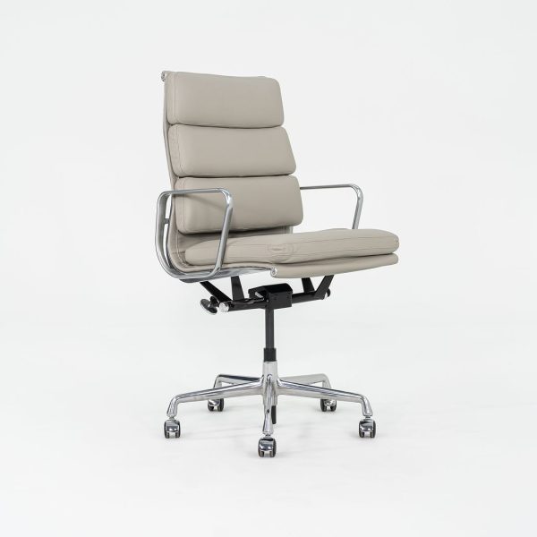 2019 Herman Miller Eames Soft Pad Executive Desk Chair in Bristol Pearl Leather with Pneumatic Base 8x Available Hot on Sale