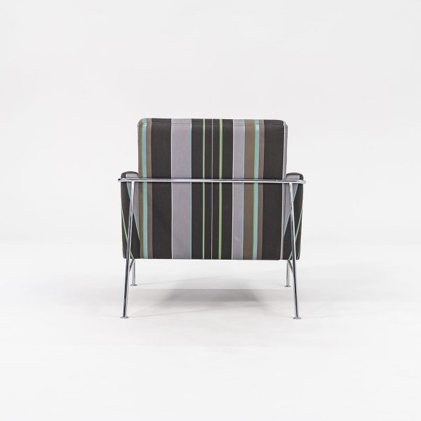 2005 Series 3300 Easy Chair by Arne Jacobsen for Fritz Hansen in Fabric 2x Available Online Hot Sale