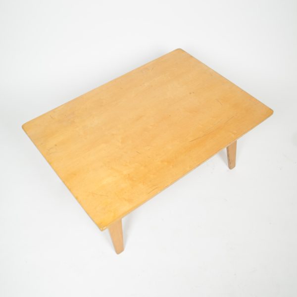 Eames Herman Miller Evans OTW 1946 Coffee Table Maple Cinema Prop For Cheap