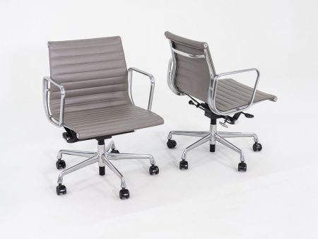 2014 Herman Miller Eames Aluminum Group Management Desk Chairs in Grey Leather with Pneumatic 4x Available Fashion