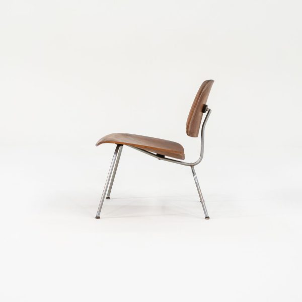 1952 LCM Lounge Chair by Ray and Charles Eames for Herman Miller in Walnut on Sale