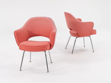 2007 Executive Arm Chair, Model 71APC by Eero Saarinen for Knoll in Pink Fabric 10x Available Online Hot Sale