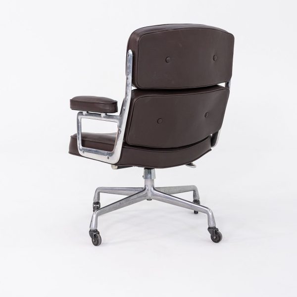 1970s Herman Miller Eames Time Life Chair in Brown Edelman Leather Online now