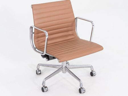 2010s Herman Miller Eames Aluminum Group Management Desk Chair in Brown Leather Online Hot Sale