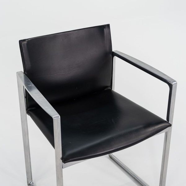 2010s 184 Eve Chair by Piero Lissoni for Cassina in Black Leather and Aluminum 12+ Available Online Hot Sale