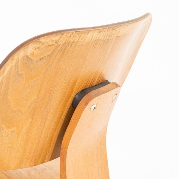 1953 LCW Lounge Chair by Ray and Charles Eames for Herman Miller in Calico Ash Online Sale