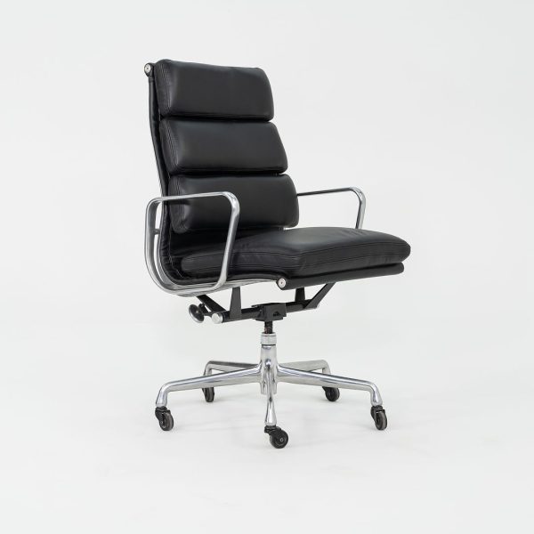 2010s Herman Miller Eames Soft Pad Executive Desk Chair in Black Leather Supply