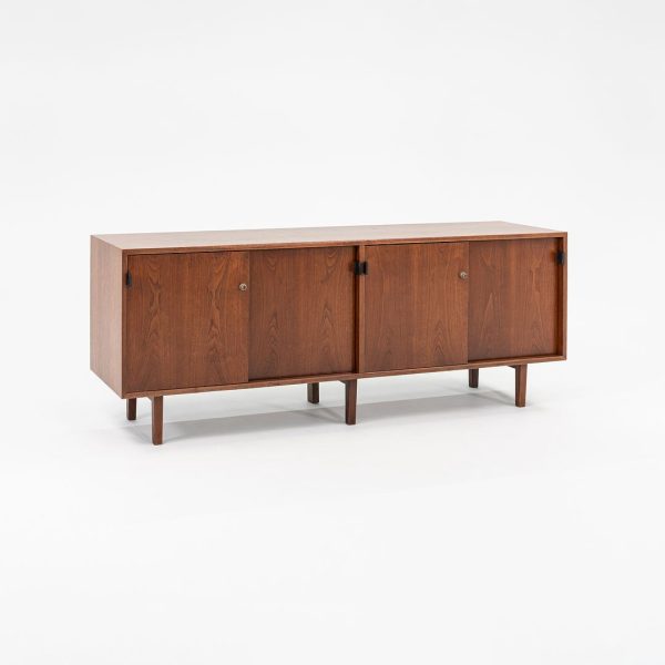 1960s Florence Knoll Walnut Credenza with Leather Pulls and Walnut Legs Online Hot Sale