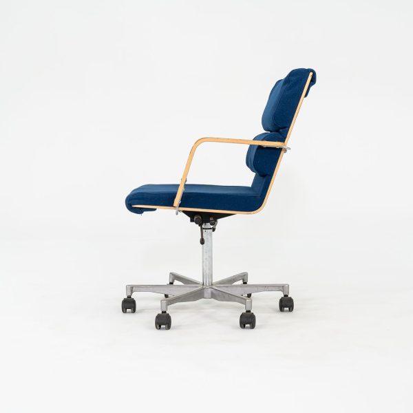 1980s Plaano Chair by Yrjo Kukkapuro for Avarte in Birch with Blue Fabric & Pneumatic Base Supply