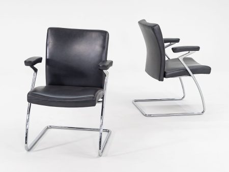 2003 Art Collection Armchair by Walter Knoll in Dark Grey Leather 16x Available For Sale