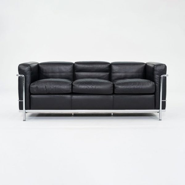 2010s LC2 3-Seat Sofa by Le Corbusier, Pierre Jeanneret, Charlotte Perriand for Cassina in Black Leather and Chrome Discount