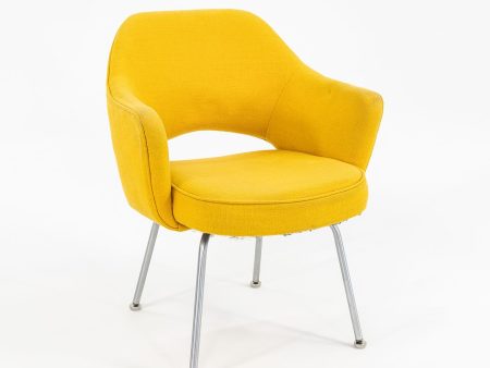 1960s Knoll Saarinen Executive Chair, Model 71A by Eero Saarinen for Knoll Steel, Fabric, Foam, Plastic on Sale