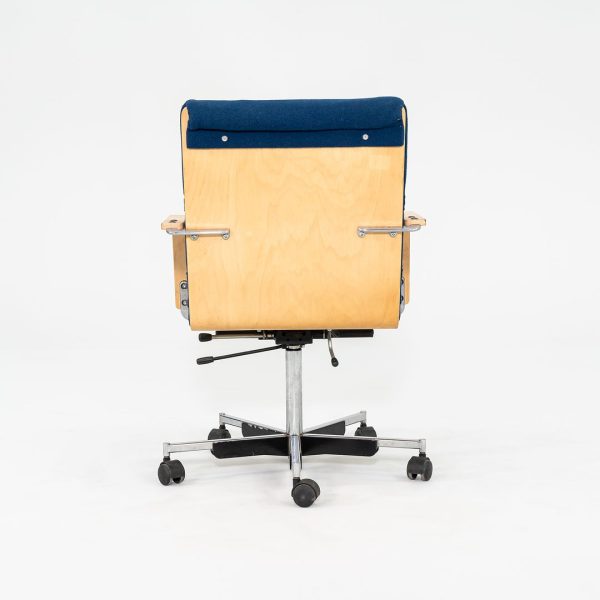 1980s Plaano Chair by Yrjo Kukkapuro for Avarte in Birch with Blue Fabric & Pneumatic Base Online Hot Sale