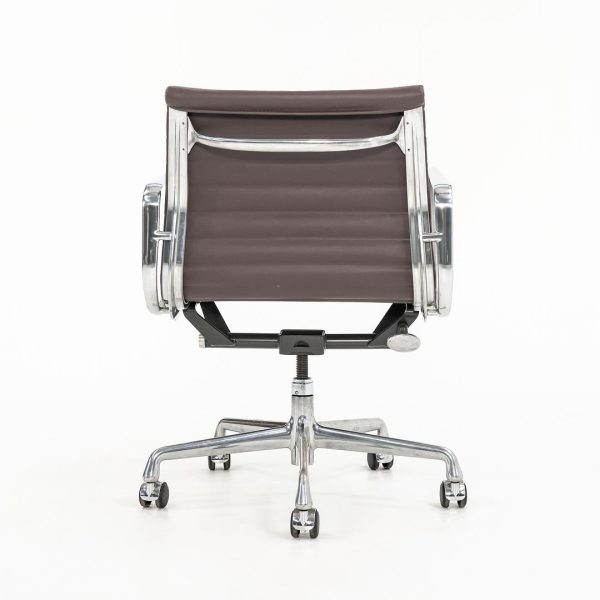 2010s Eames Aluminum Group Management Desk Chair by Ray and Charles Eames for Herman Miller in Purple   Eggplant Leather Cheap