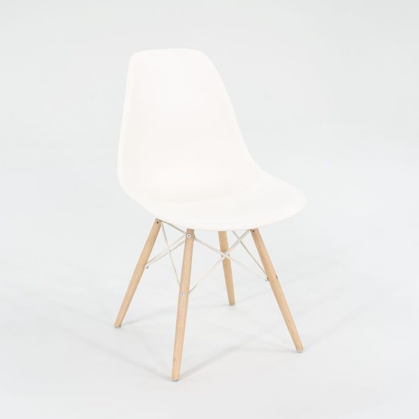 2018 DSW Side Chair with Dowel Base by Ray and Charles Eames for Herman Miller in White Plastic with Oak Base 5x Available Discount