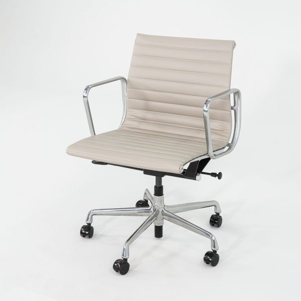 2021 Aluminum Group Management Desk Chair, Model EA335 by Ray and Charles Eames for Herman Miller in Stone Ecohide 6x Available Sale