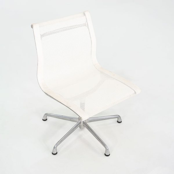 2003 Herman Miller Eames Aluminum Group Side Chair with Antler Base in White Mesh 4x Available Fashion