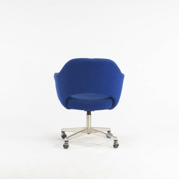 1974 Eero Saarinen for Knoll Rolling Executive Office Chair Original Blue Fabric Fashion