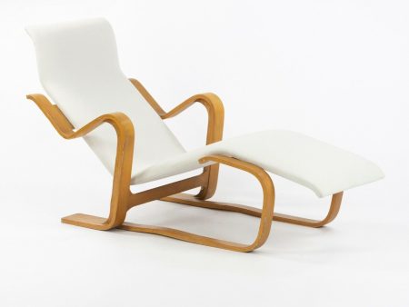 1960s Marcel Breuer for Knoll Isokon Chaise Lounge Chair New White Upholstery For Discount