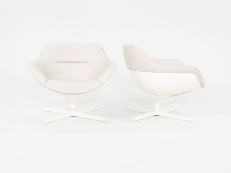 2015 Pair of Auckland 277 Lounge Chairs by Jean-Marie Massaud for Cassina in White Leather For Sale