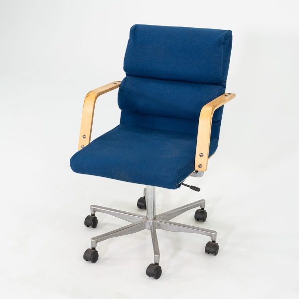 1980s Plaano Chair by Yrjo Kukkapuro for Avarte in Birch with Blue Fabric & Pneumatic Base Supply