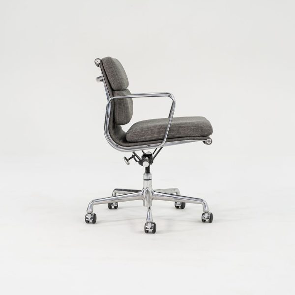 2010s Soft Pad Management Chair, EA435 by Ray and Charles Eames for Herman Miller in Grey Fabric 4x Available on Sale