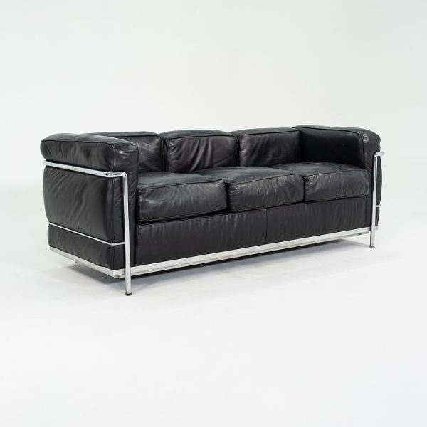 1980s Cassina LC2 Three Seat Sofa in Black Leather by Le Corbusier, Pierre Jeanneret and Charlotte Perriand For Cheap